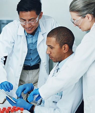 research team investigates skin disease