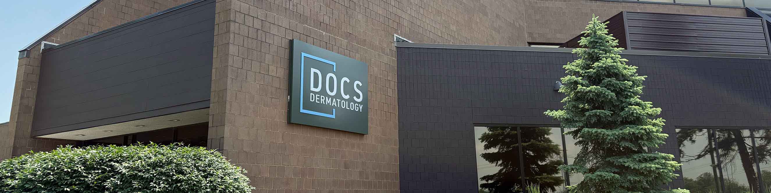 Exterior view of DOCS Dermatology Blue Ash – flagship dermatology clinic in Greater Cincinnati offering medical, cosmetic, and Mohs surgery services